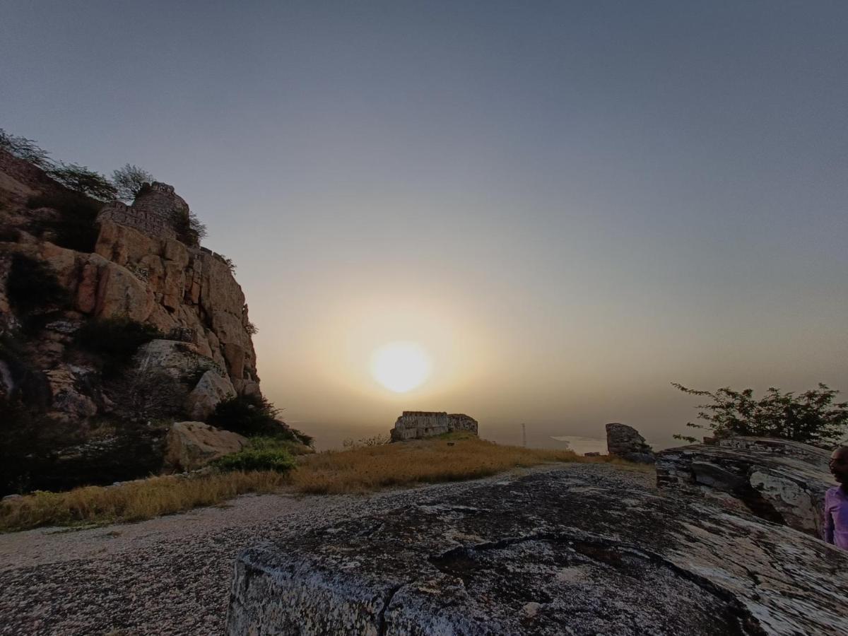 Dream Hampi Villa & Home Stay Extérieur photo