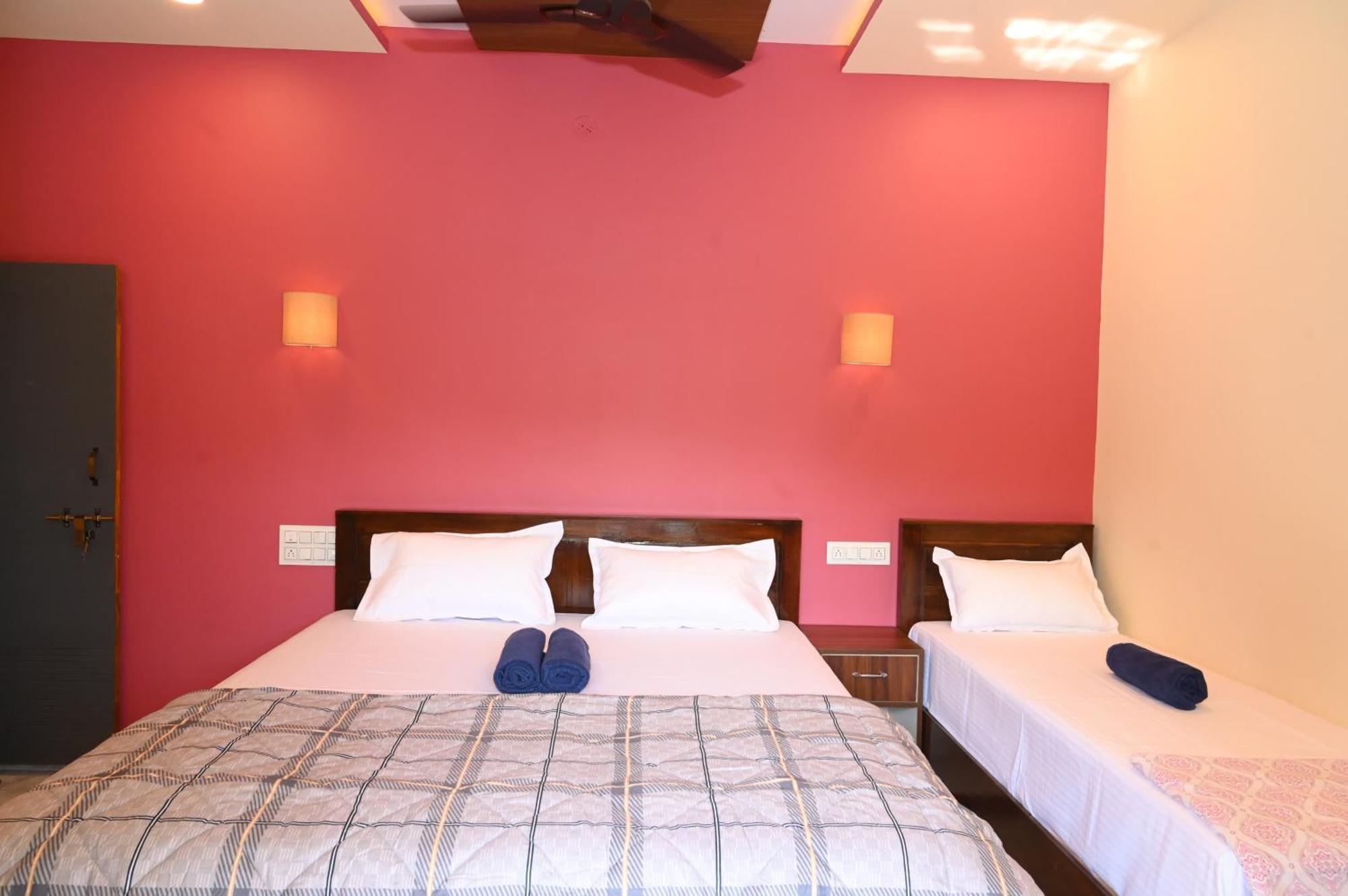 Dream Hampi Villa & Home Stay Extérieur photo